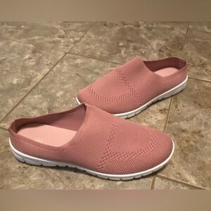 Women’s Slip-On Fashion Sneakers, 9